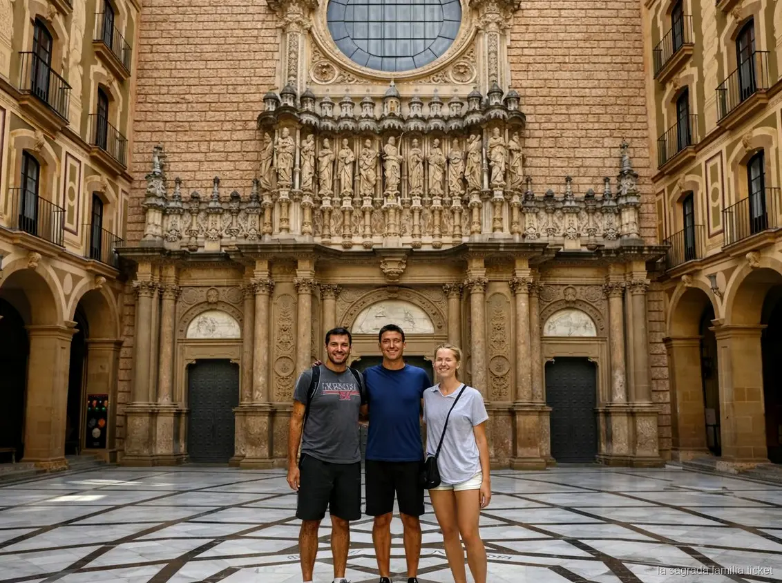 Transporte privado usado en el tour de la Sagrada Familia y Montserrat