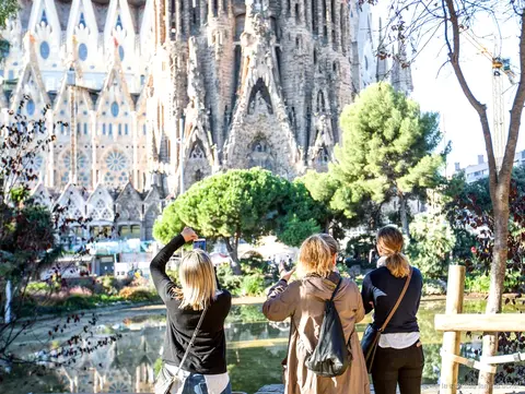 Vidrieras vistas en la visita guiada sin colas a la Sagrada Familia